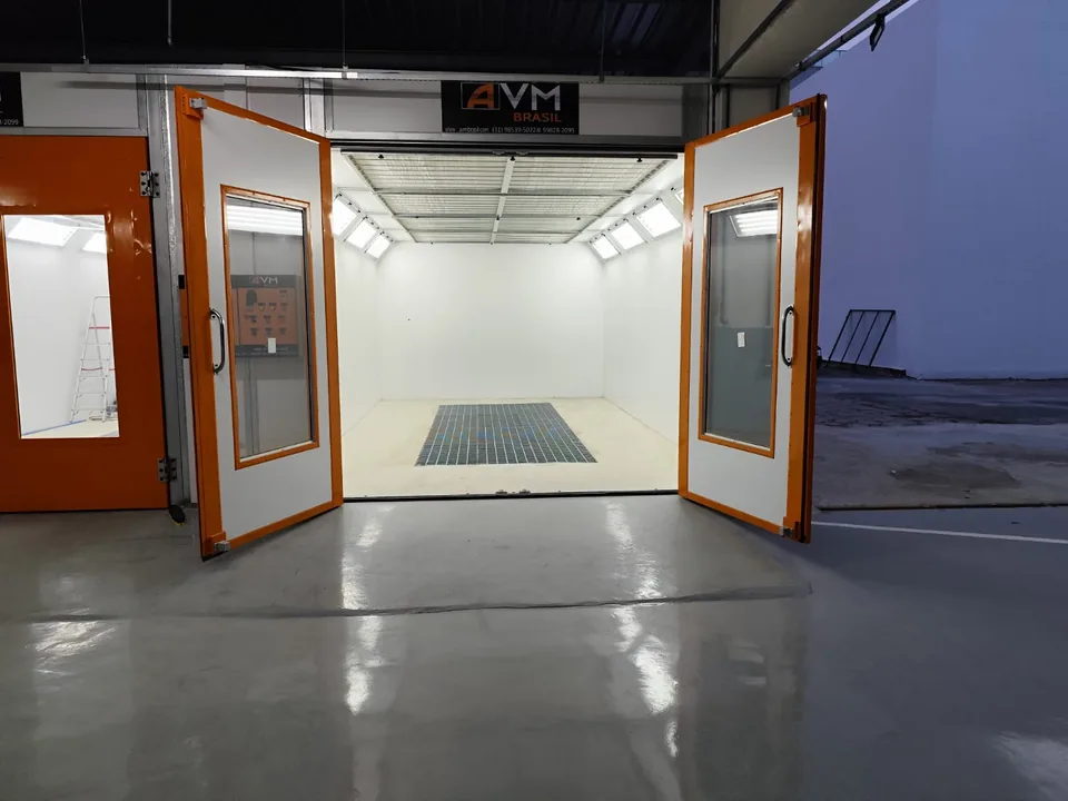 Cabine de pintura AVM BRASIL — Cabine de pintura sob medida para a sua produção